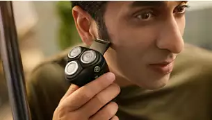 Pop-up trimmer on the Philips S3143/00